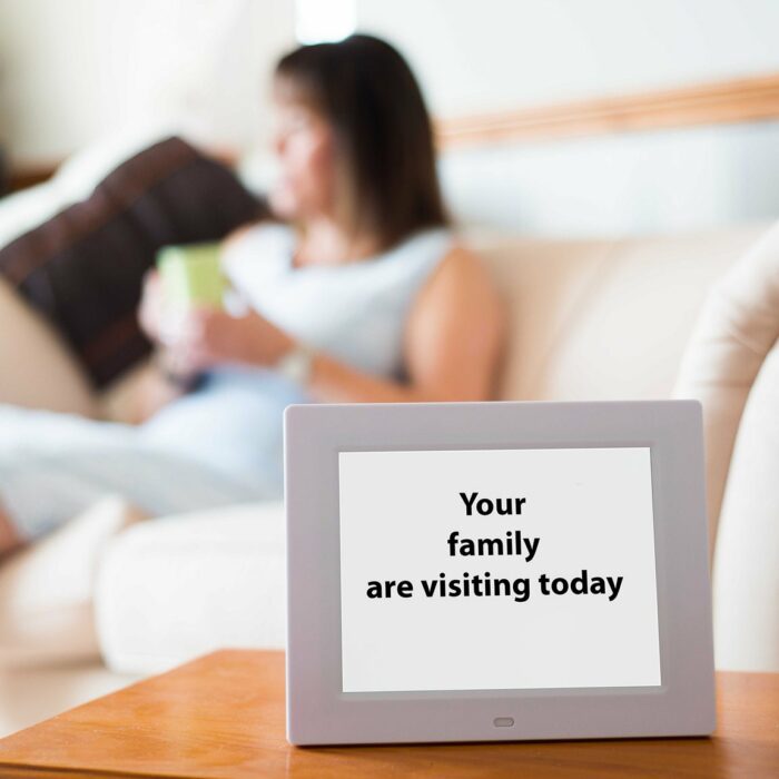 Rosebud Reminder Clock in partnership with Alzheimer's Society - Image 3